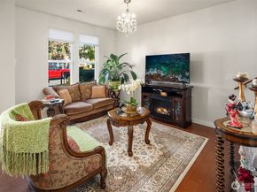 1411 NE Hickory Lane, Issaquah WA 98029
