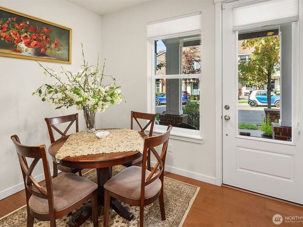 1411 NE Hickory Lane, Issaquah WA 98029