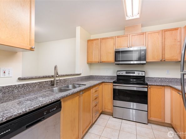 18501 SE Newport Way K144, Issaquah WA 98027
