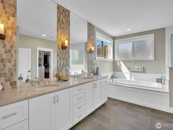 23216 9th Avenue SE, Bothell WA 98021