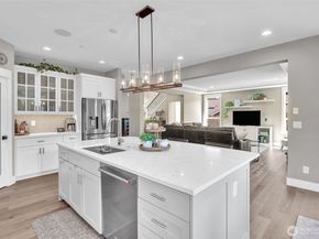 23216 9th Avenue SE, Bothell WA 98021
