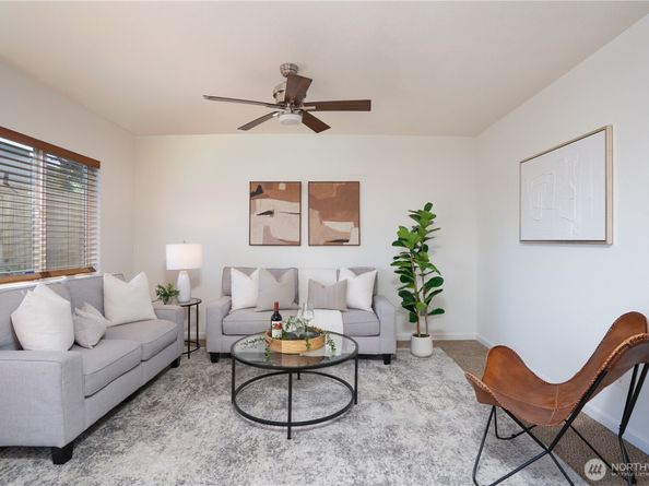 4040 32nd Avenue SW, Seattle WA 98126