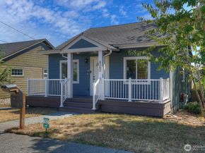 4040 32nd Avenue SW, Seattle WA 98126