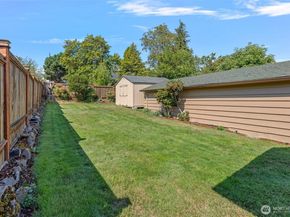 7917 10th Avenue SW, Seattle WA 98106