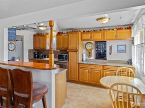 7917 10th Avenue SW, Seattle WA 98106