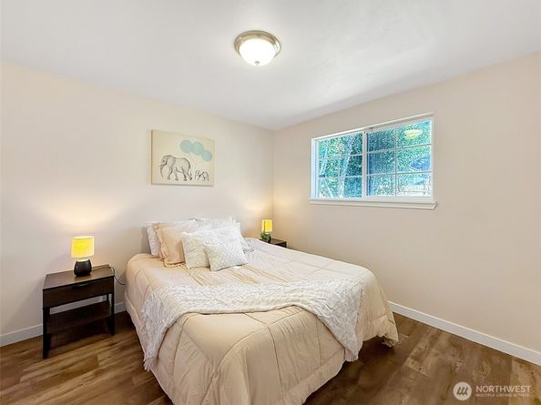 9230 38th Avenue S, Seattle WA 98118
