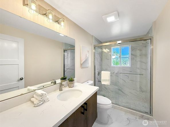 9230 38th Avenue S, Seattle WA 98118