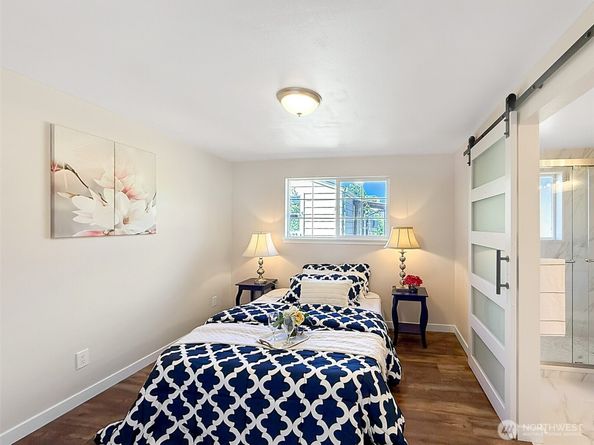 9230 38th Avenue S, Seattle WA 98118