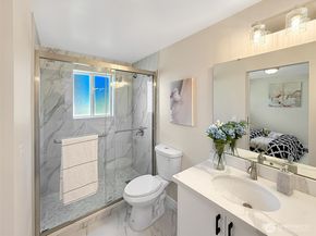 9230 38th Avenue S, Seattle WA 98118