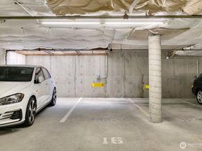 3202 SW Avalon Way 102, Seattle WA 98126
