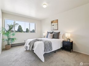 7064 35th Avenue NE 23, Seattle WA 98115