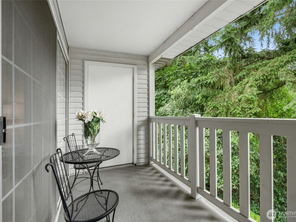 12371 SE 41st Lane, Bellevue WA 98006