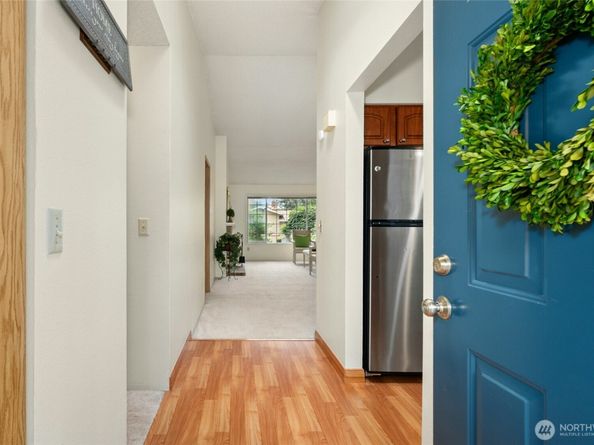 12371 SE 41st Lane, Bellevue WA 98006