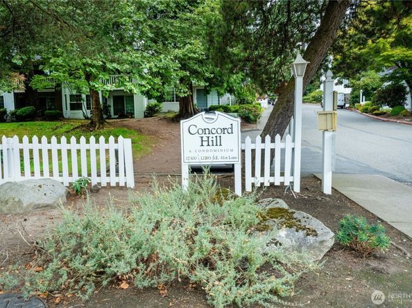 12371 SE 41st Lane, Bellevue WA 98006