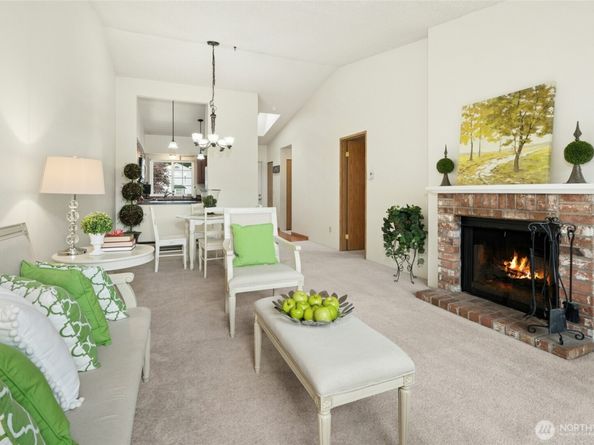 12371 SE 41st Lane, Bellevue WA 98006