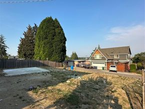16059 9th Avenue SW B, Burien WA 98166