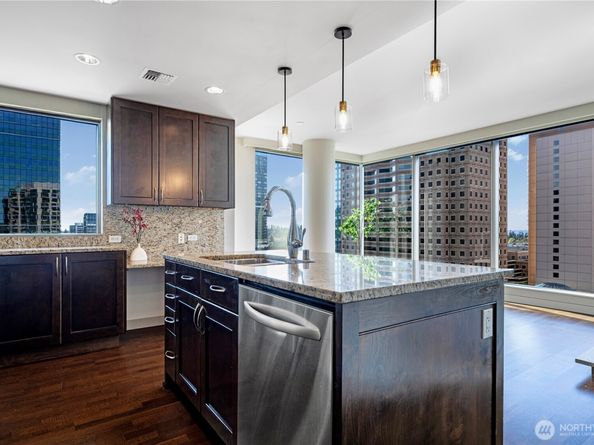 10610 NE 9th Place 1502, Bellevue WA 98004