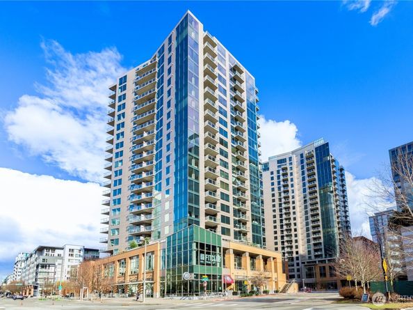 10610 NE 9th Place 1502, Bellevue WA 98004