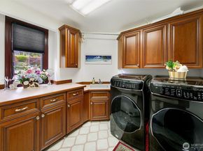 21031 49th Avenue SE, Bothell WA 98021