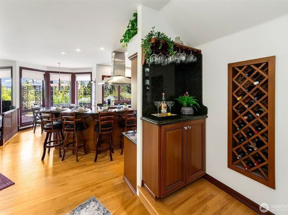 21031 49th Avenue SE, Bothell WA 98021