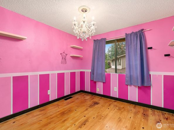 30904 5th Place S, Federal Way WA 98003