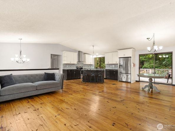 30904 5th Place S, Federal Way WA 98003