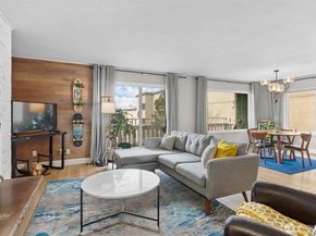 1110 5th Avenue S 204, Edmonds WA 98020