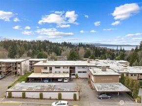 1110 5th Avenue S 204, Edmonds WA 98020