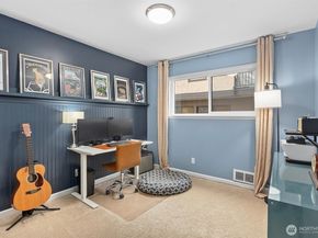 1110 5th Avenue S 204, Edmonds WA 98020