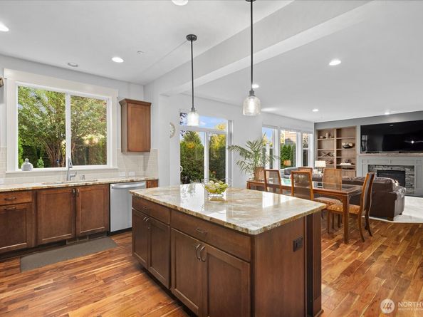 17128 NE 120th, Redmond WA 98052