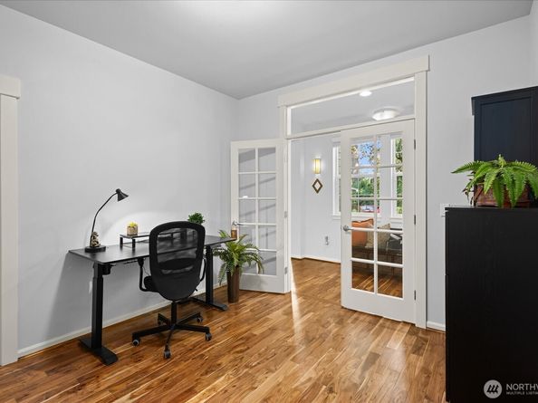 17128 NE 120th, Redmond WA 98052
