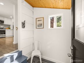 7927 27th Avenue SW, Seattle WA 98126