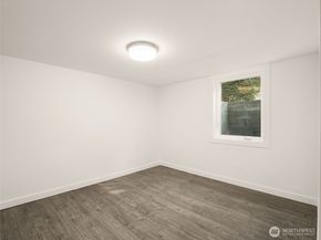 7927 27th Avenue SW, Seattle WA 98126