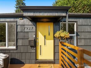 7927 27th Avenue SW, Seattle WA 98126