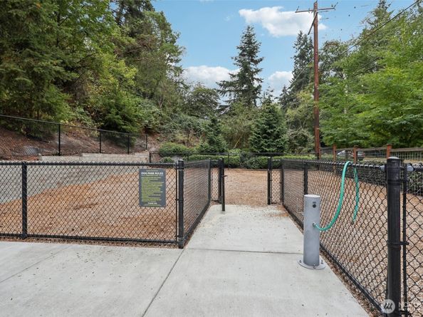 18757 76th Avenue W, Lynnwood WA 98037