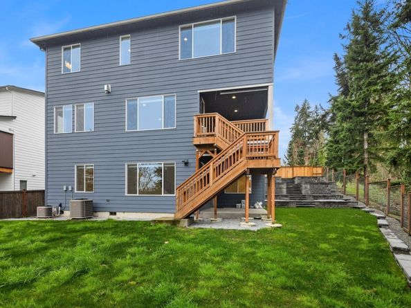 7967 112th Lane SE, Newcastle WA 98056