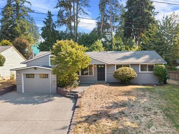 912 165th Avenue SE