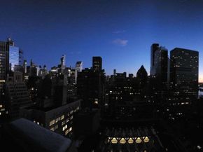 320 East 42nd Street 27th Fl, New York NY 10017
