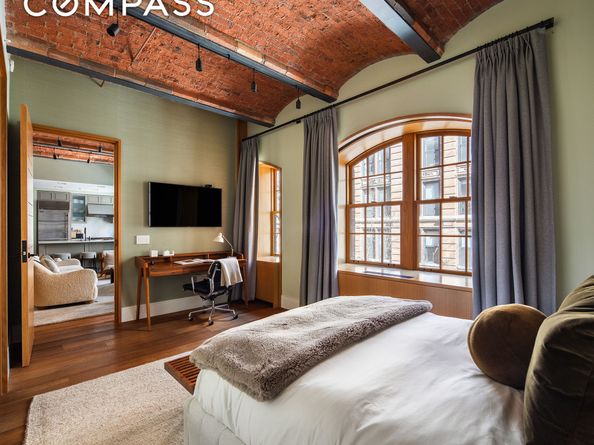 36 Bleecker Street 3DC, New York NY 10012