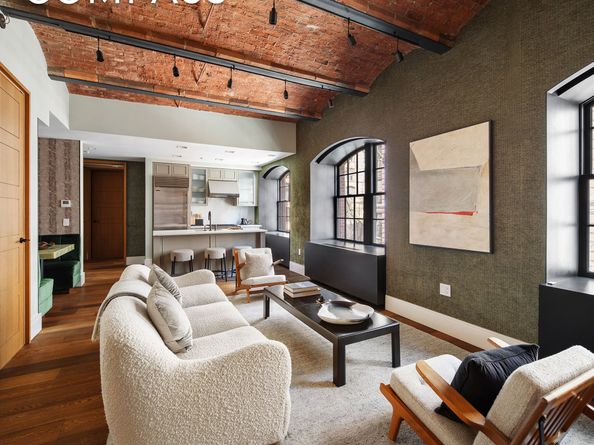 36 Bleecker Street 3DC, New York NY 10012