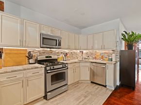 135 West 122nd Street, New York NY 10027