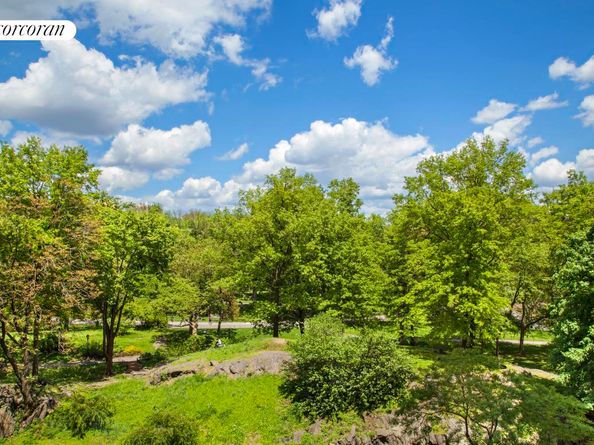 160 Central Park S 401A, New York NY 10019