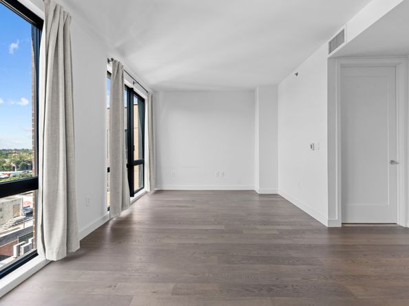 107-06 Queens Boulevard 10E, Queens NY 11375