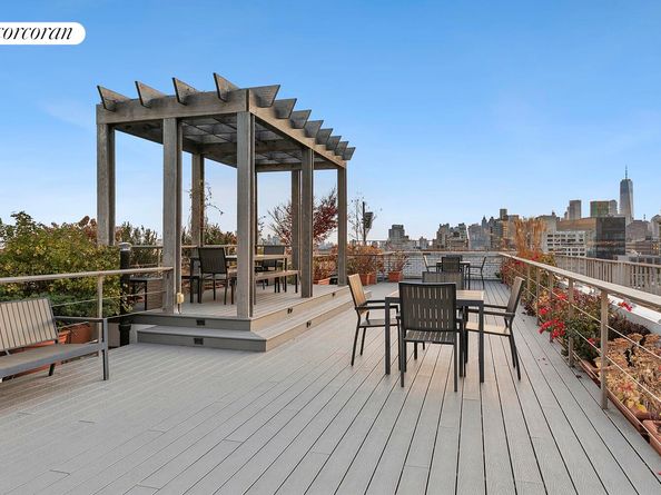 111 3rd Avenue 14A, New York NY 10003