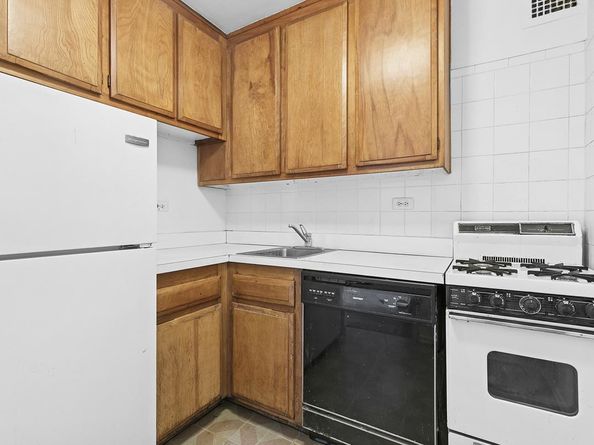 10 West 15th Street 1623, New York NY 10011