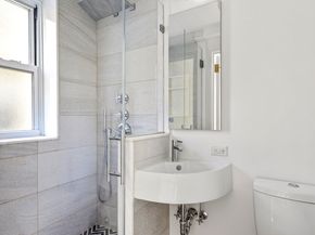 433 East 51st Street 9A, New York NY 10022