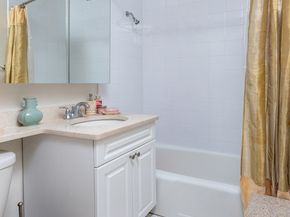 2500 Johnson Avenue 20C, Bronx NY 10463