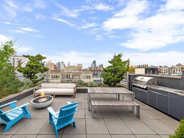 277 1st Street 2B, Brooklyn NY 11215