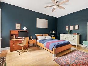 25 Plaza Street W 1J, Brooklyn NY 11217