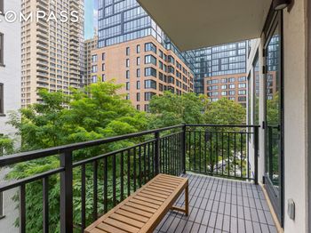 111 Montgomery Street